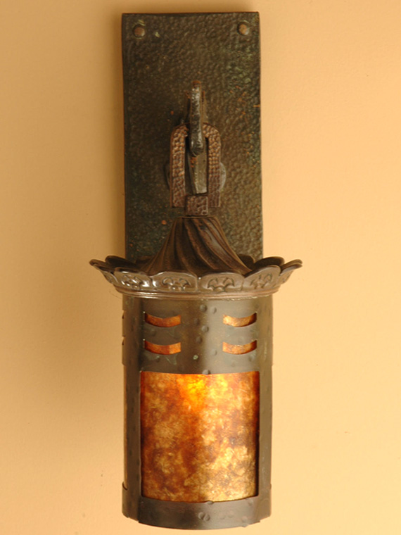Roberts Iron Works - Hand Crafted Bronze Lighting Fixture D7